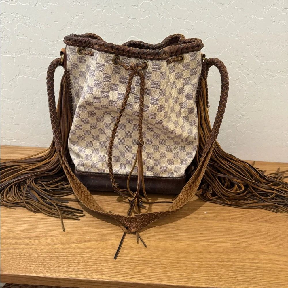 Louis Vuitton x Leather and Vodka revamped bag - Picture 2 of 3